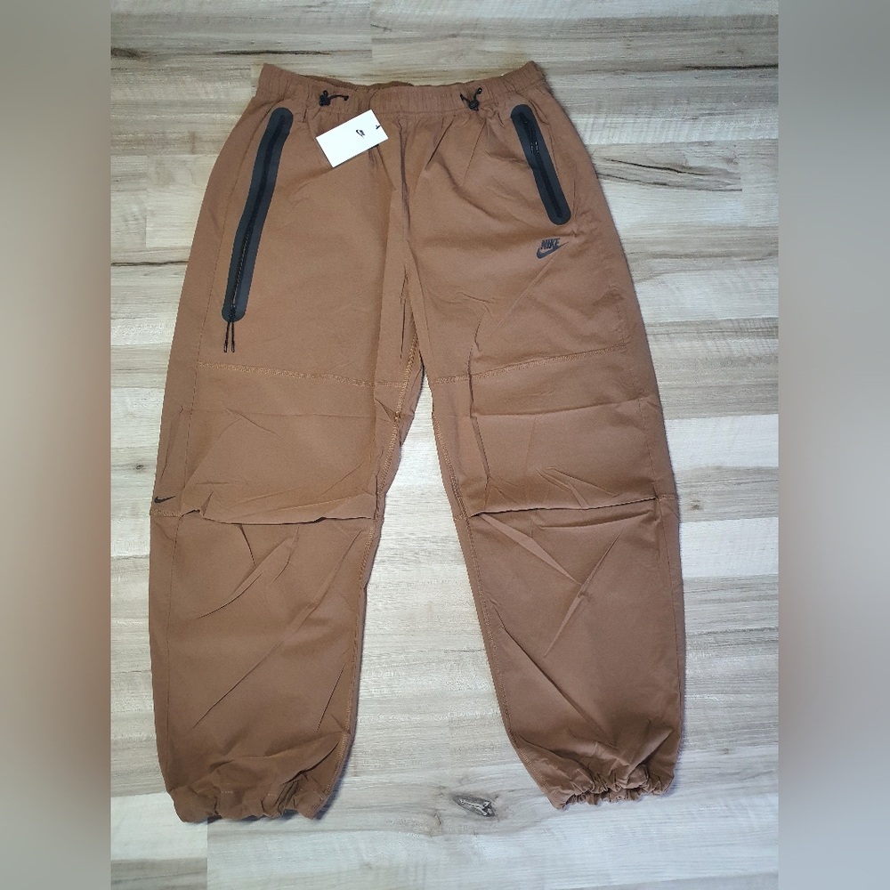 Nike Brown Jogger Pants with Black Zipper Accents
